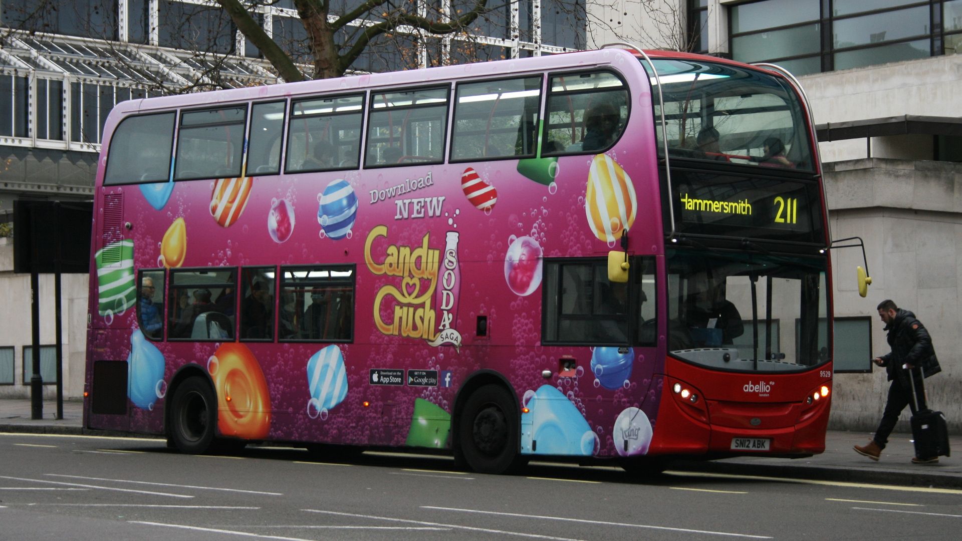 7. Candy Crush Saga