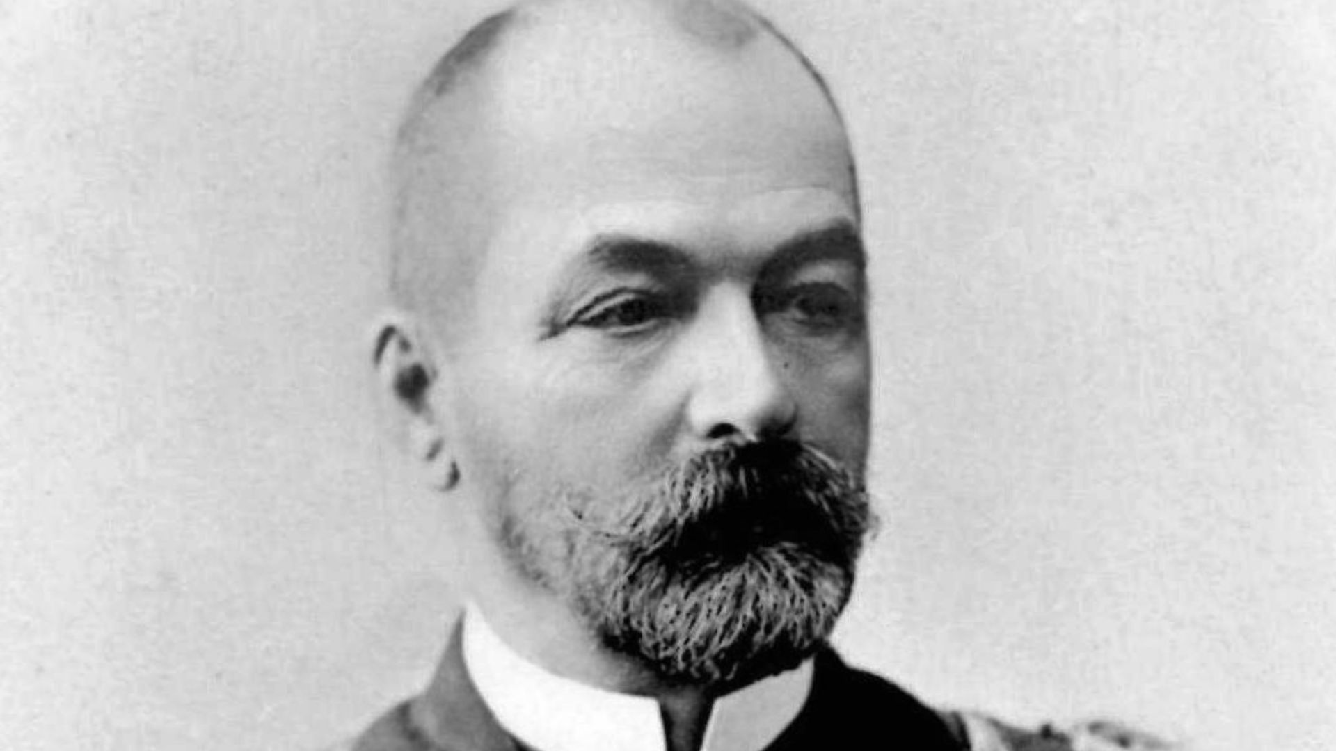 8. Amiral Zinovy Rozhestvensky