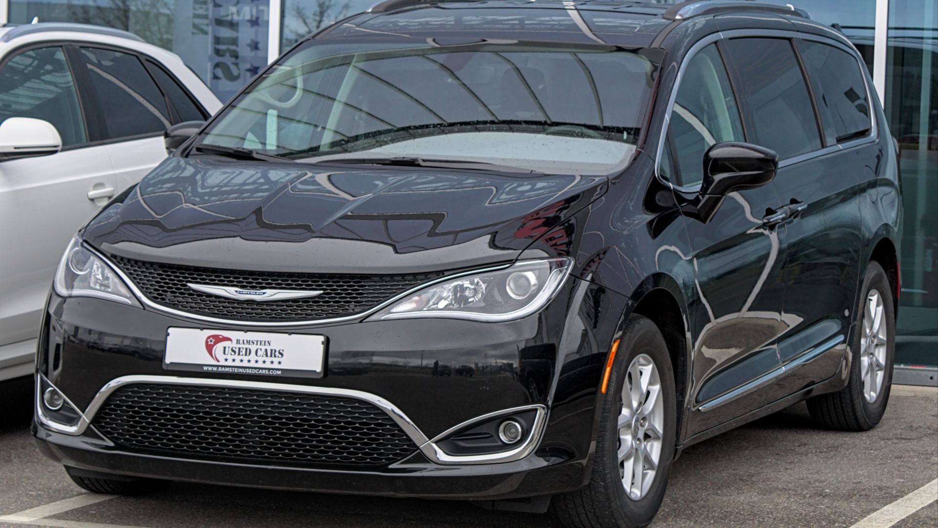 10. Chrysler Pacifica