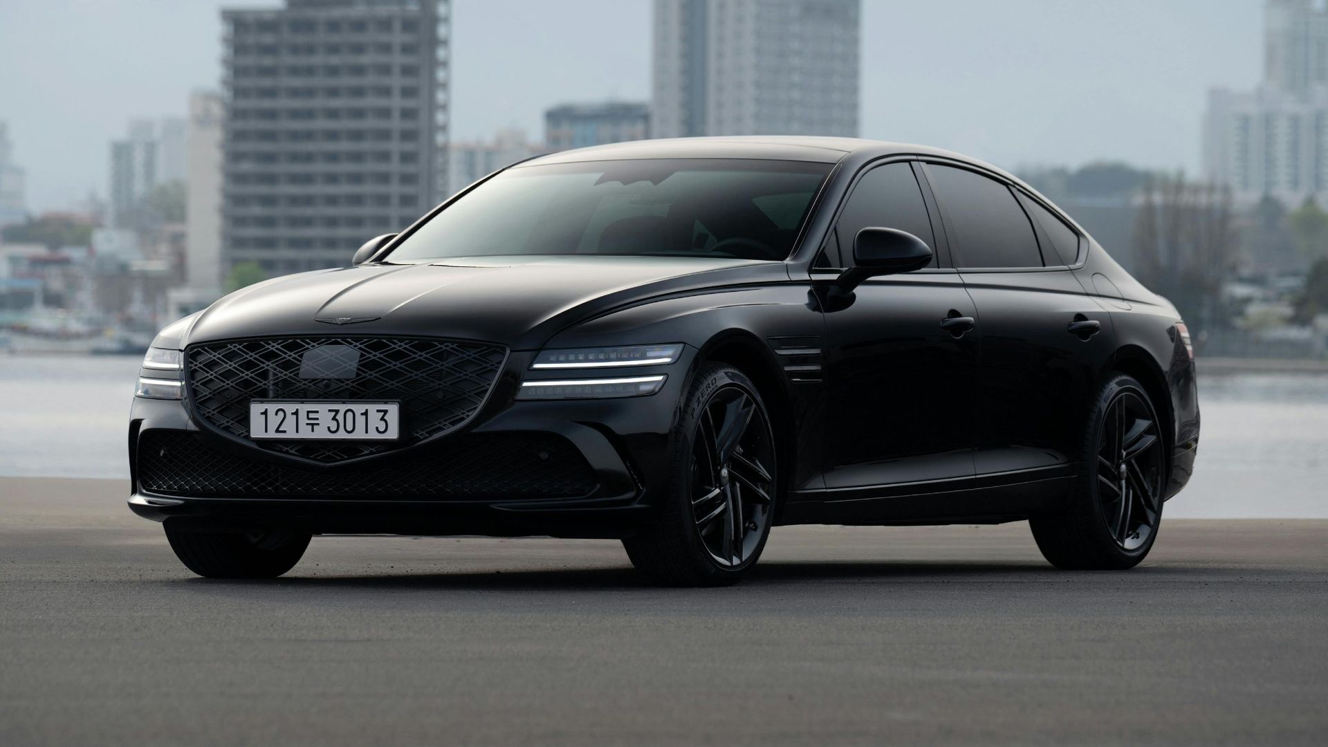 9. 2022 Genesis G80