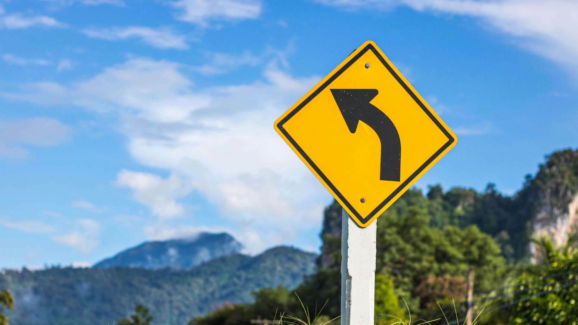 5. Les signaux de virage à gauche fonctionnent différemment