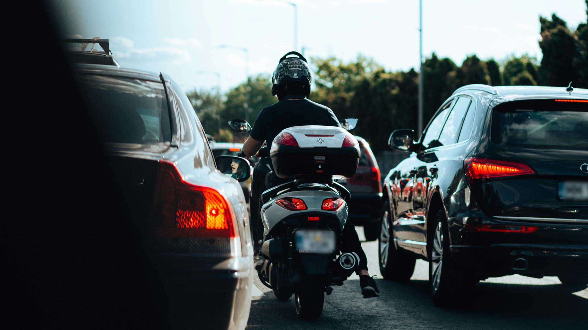 17. Règles relatives au fractionnement des voies pour les motocycles