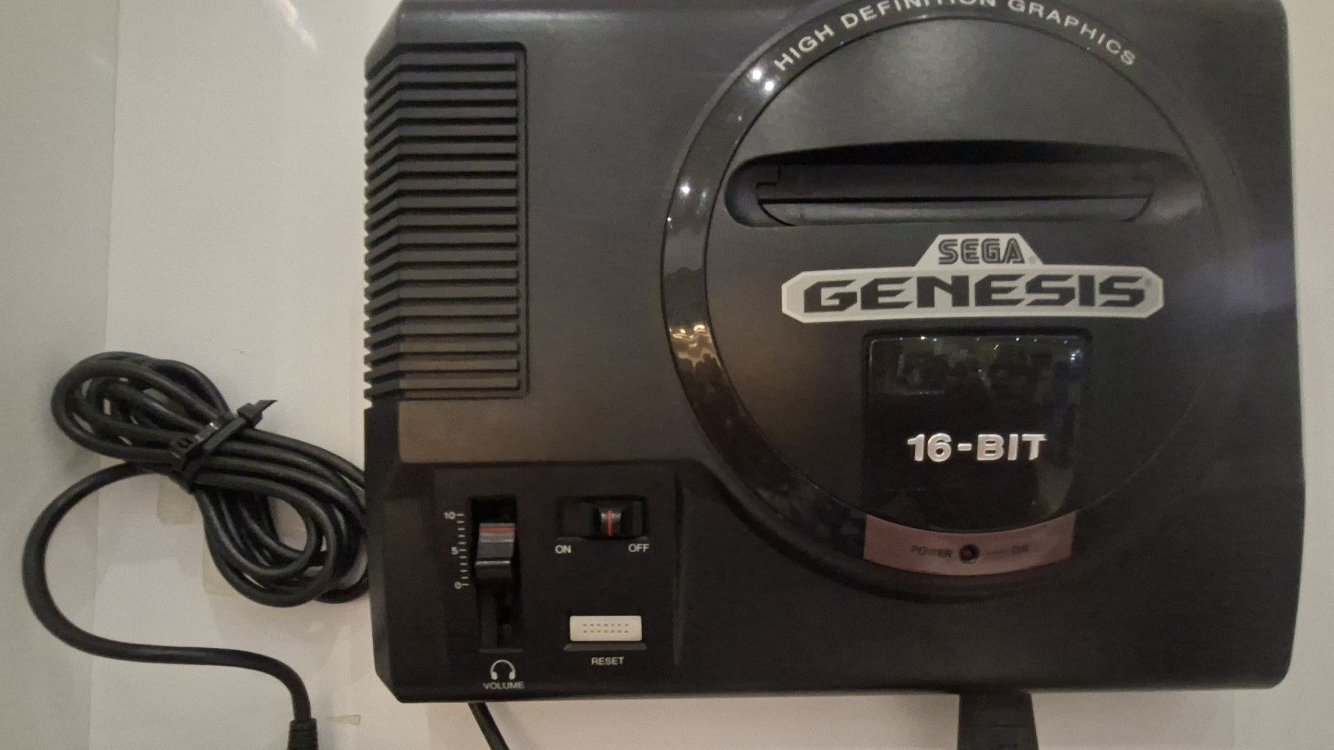 8. Console Sega Genesis