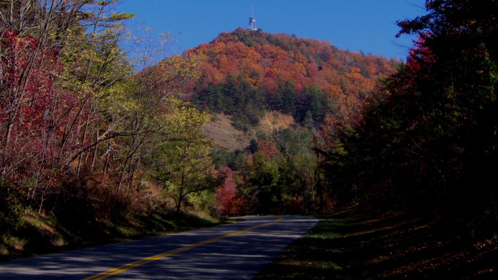 3. Foothills Parkway