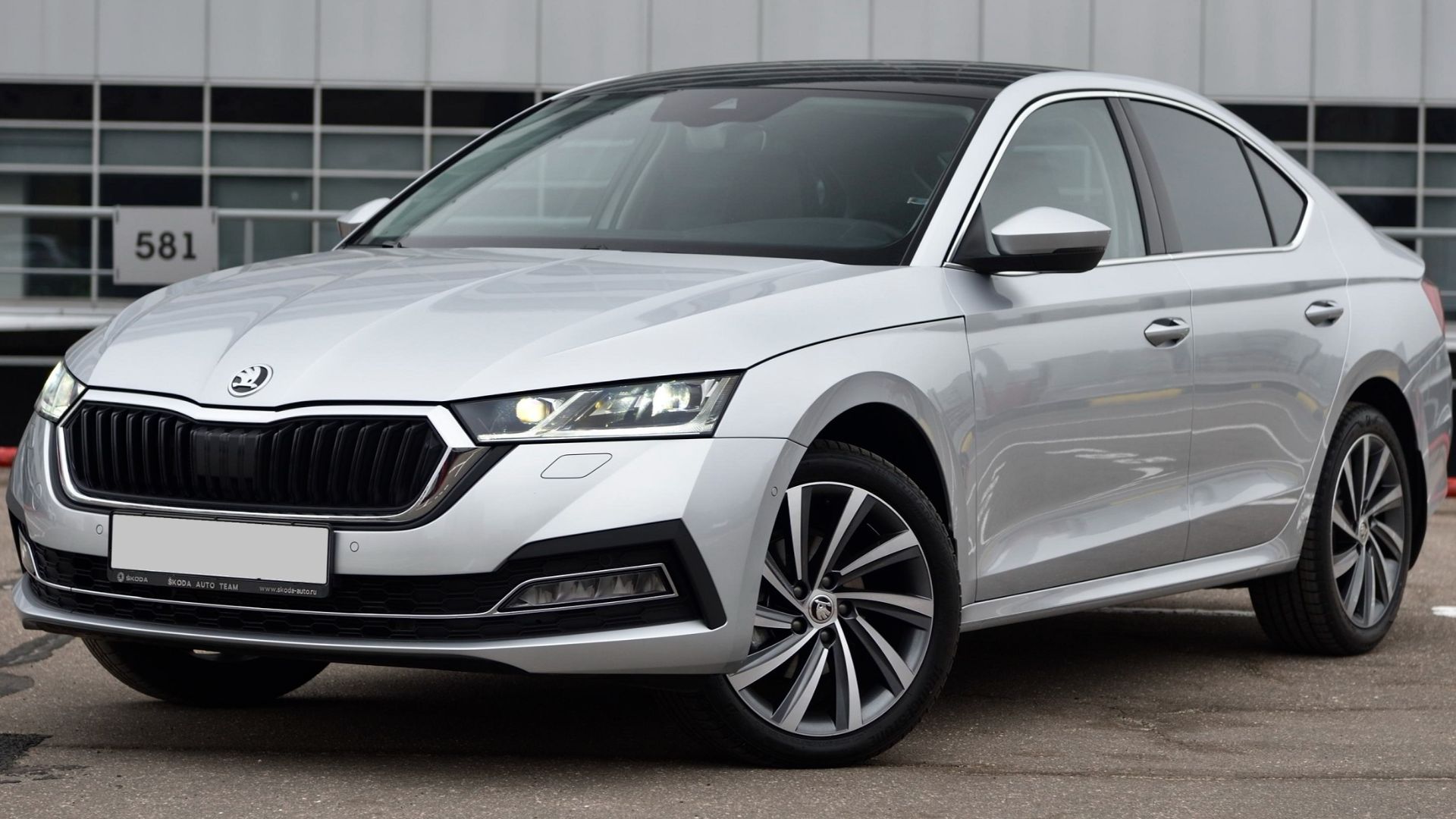 3. Skoda Octavia (2020+)