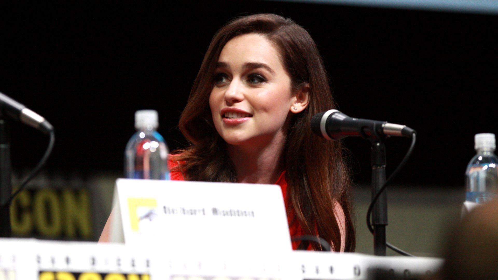 6. Emilia Clarke