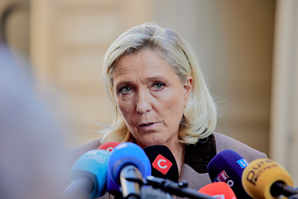 Marine Le Pen réagit