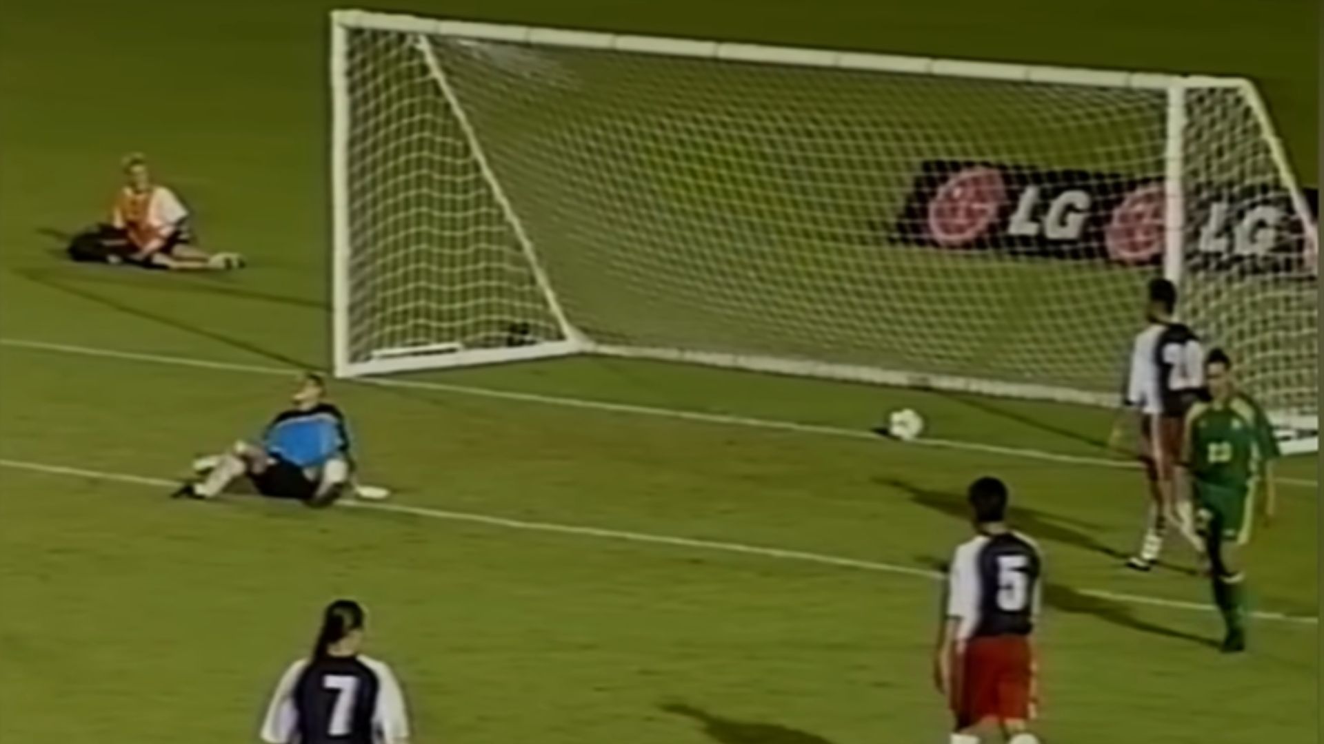 8. Australie Vs. Samoa Américaines (Qualifications pour la Coupe du Monde de la FIFA 2001)