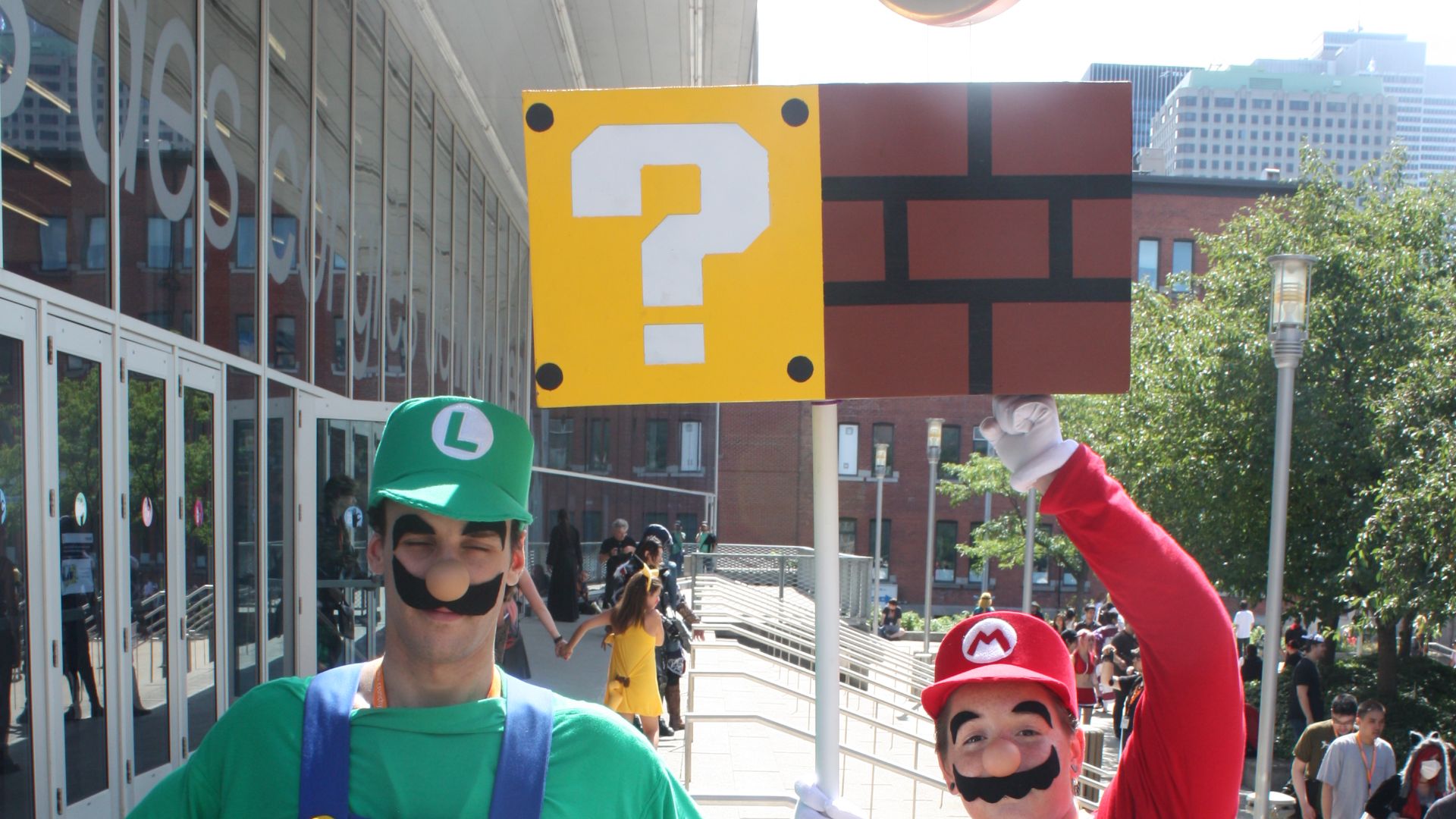 6. Mario & Luigi - Super Mario