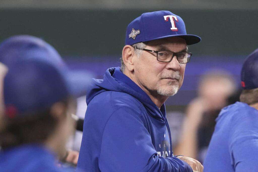 Bruce Bochy is no longer Rangers manager