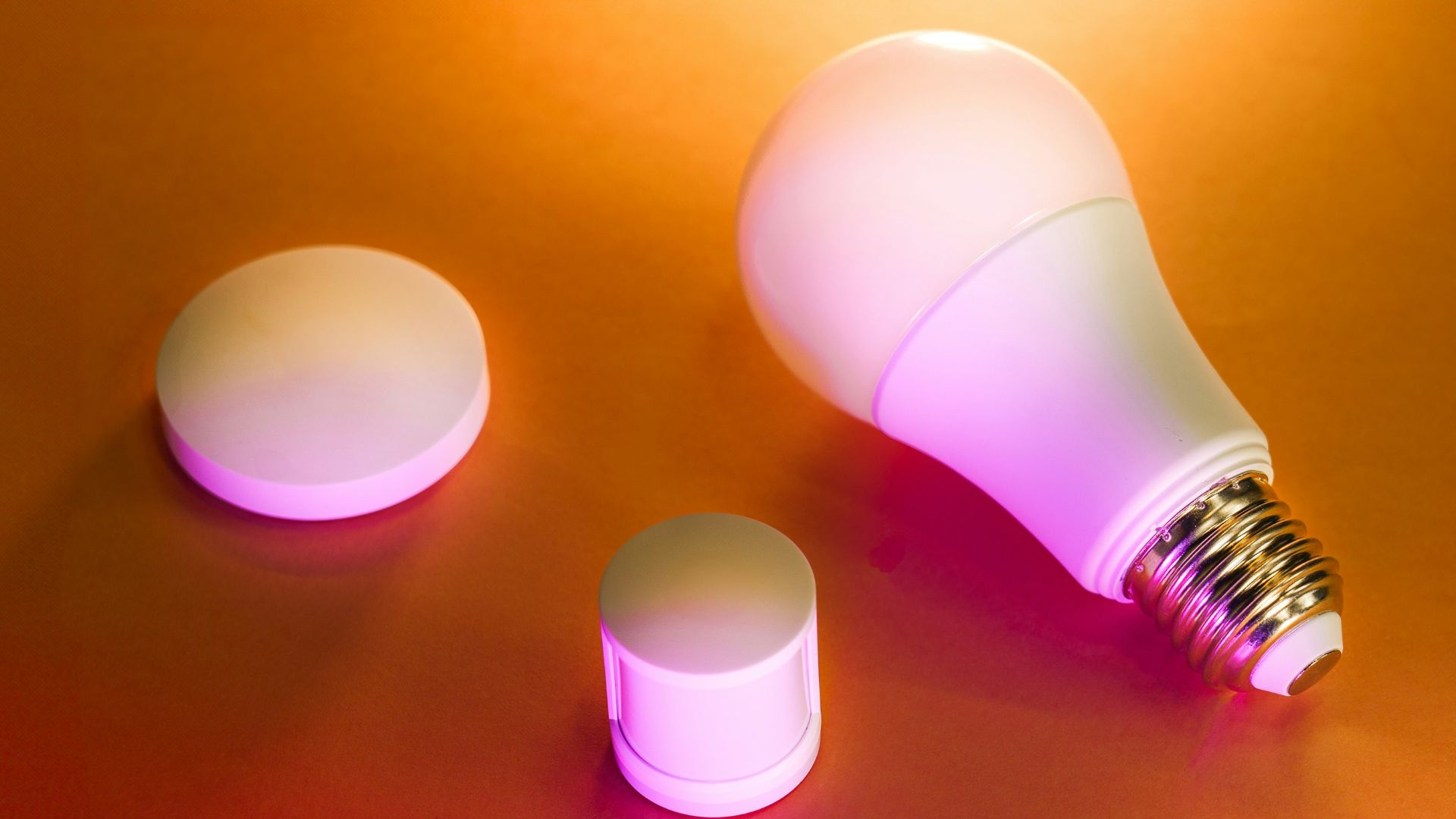 7. Ampoule intelligente
