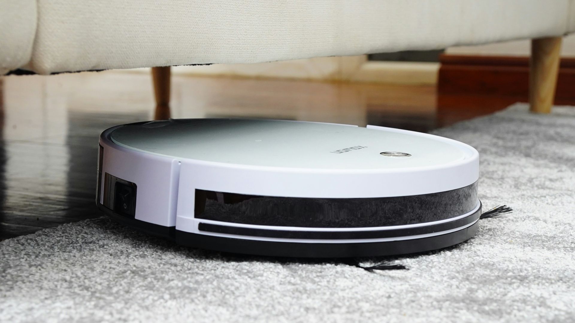8. Aspirateur robot