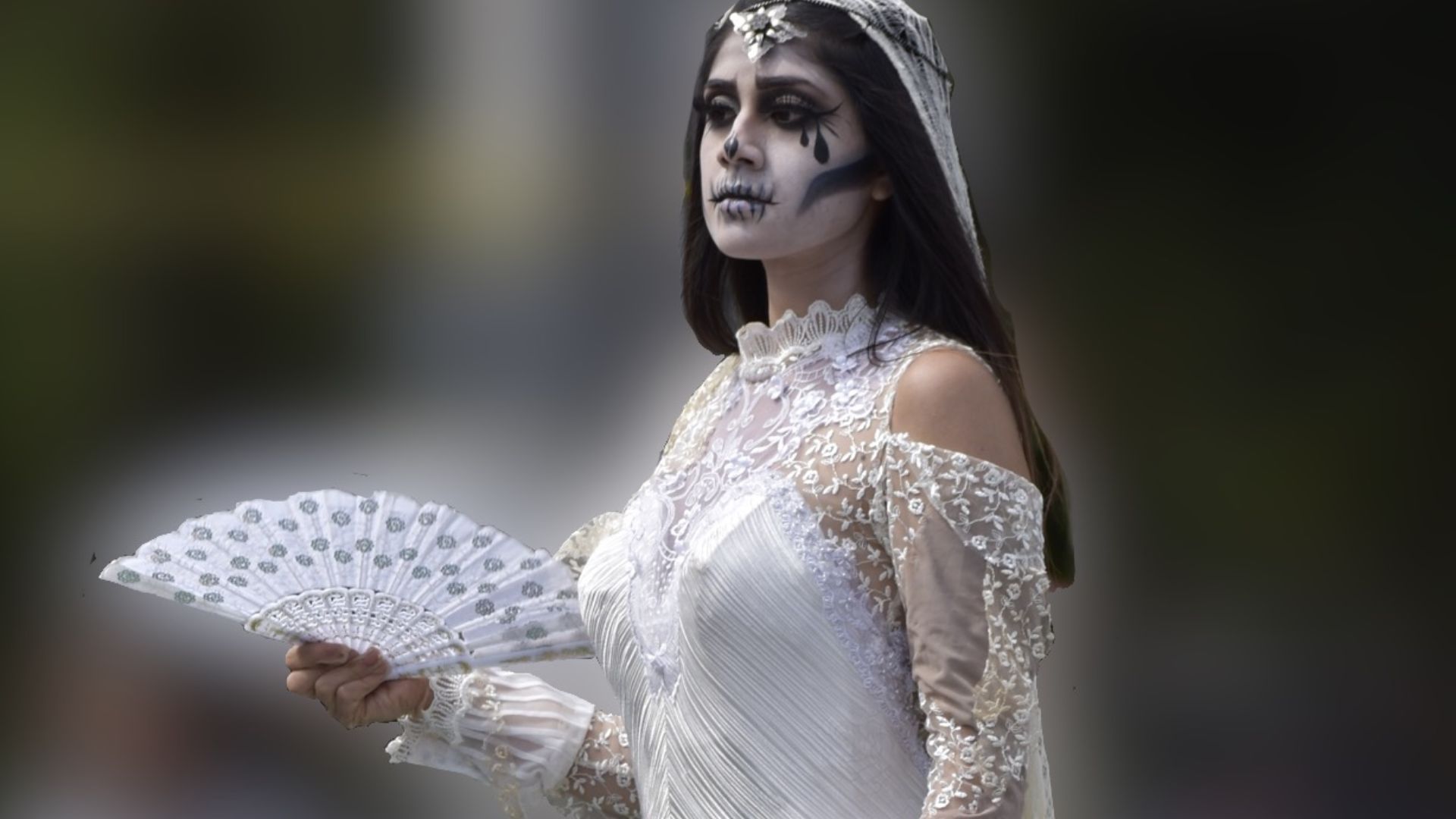 9. La Llorona