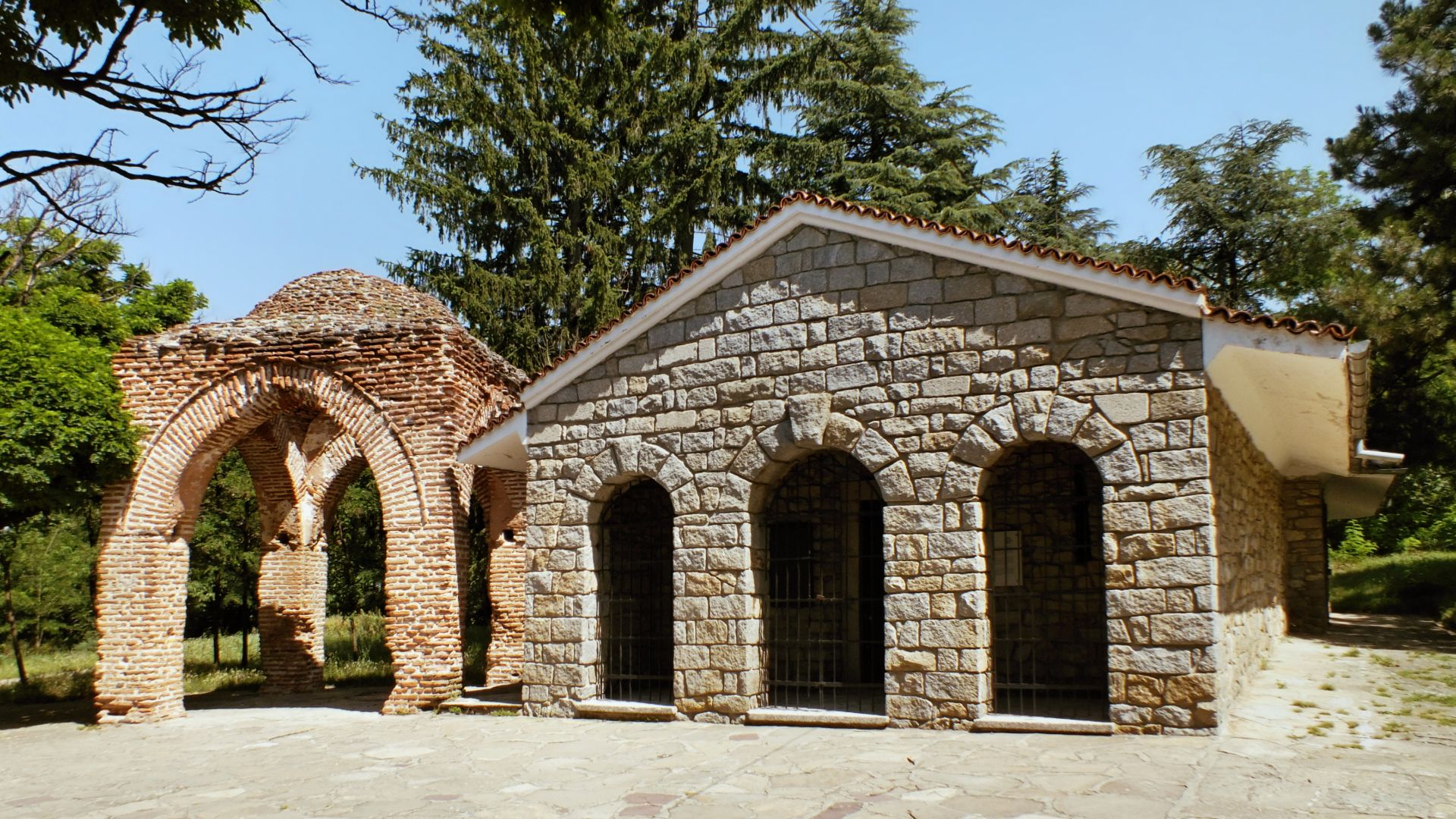 3. Tombe thrace de Kazanlak, Bulgarie