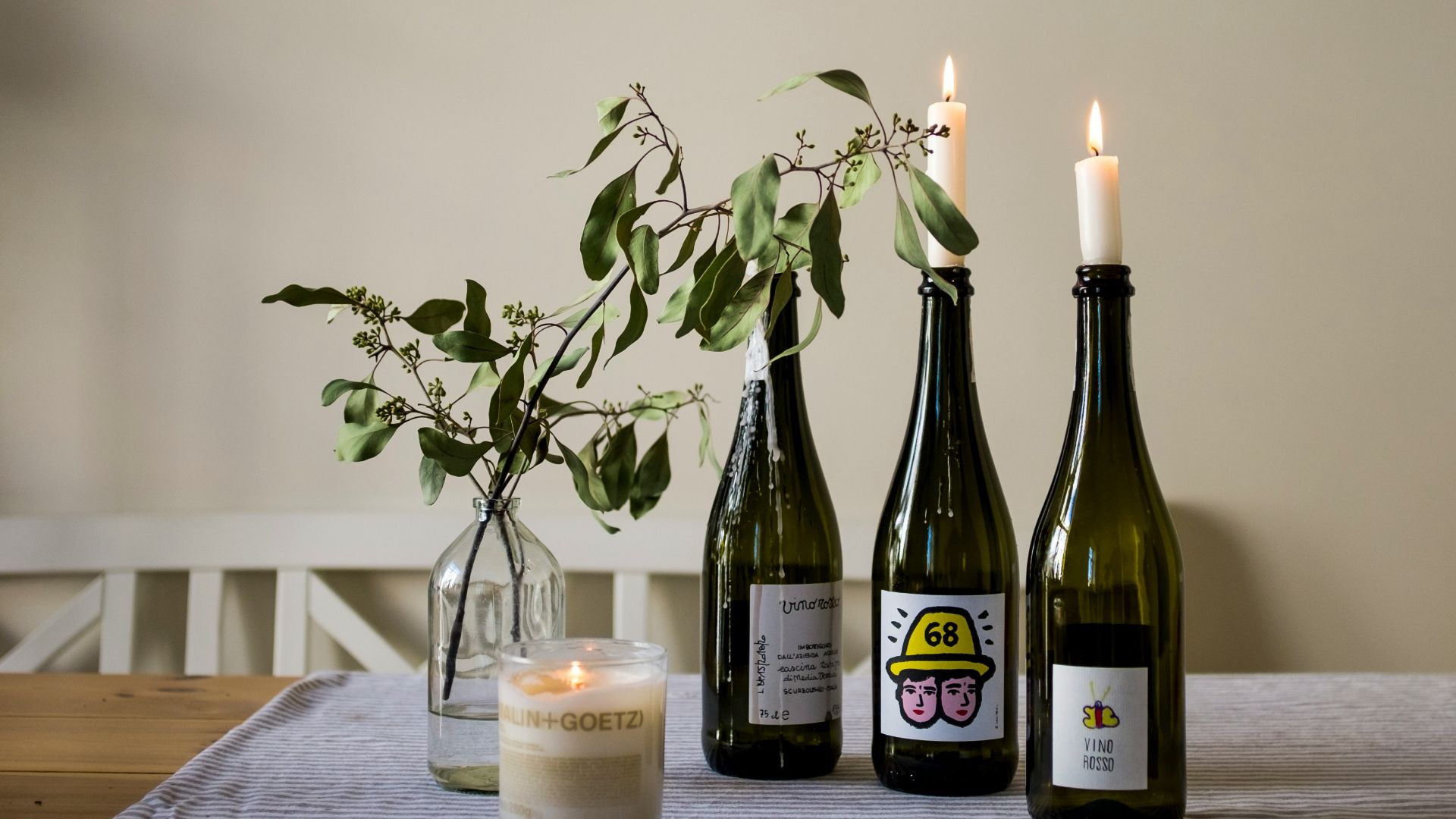 15. Bougeoirs en bouteille de vin