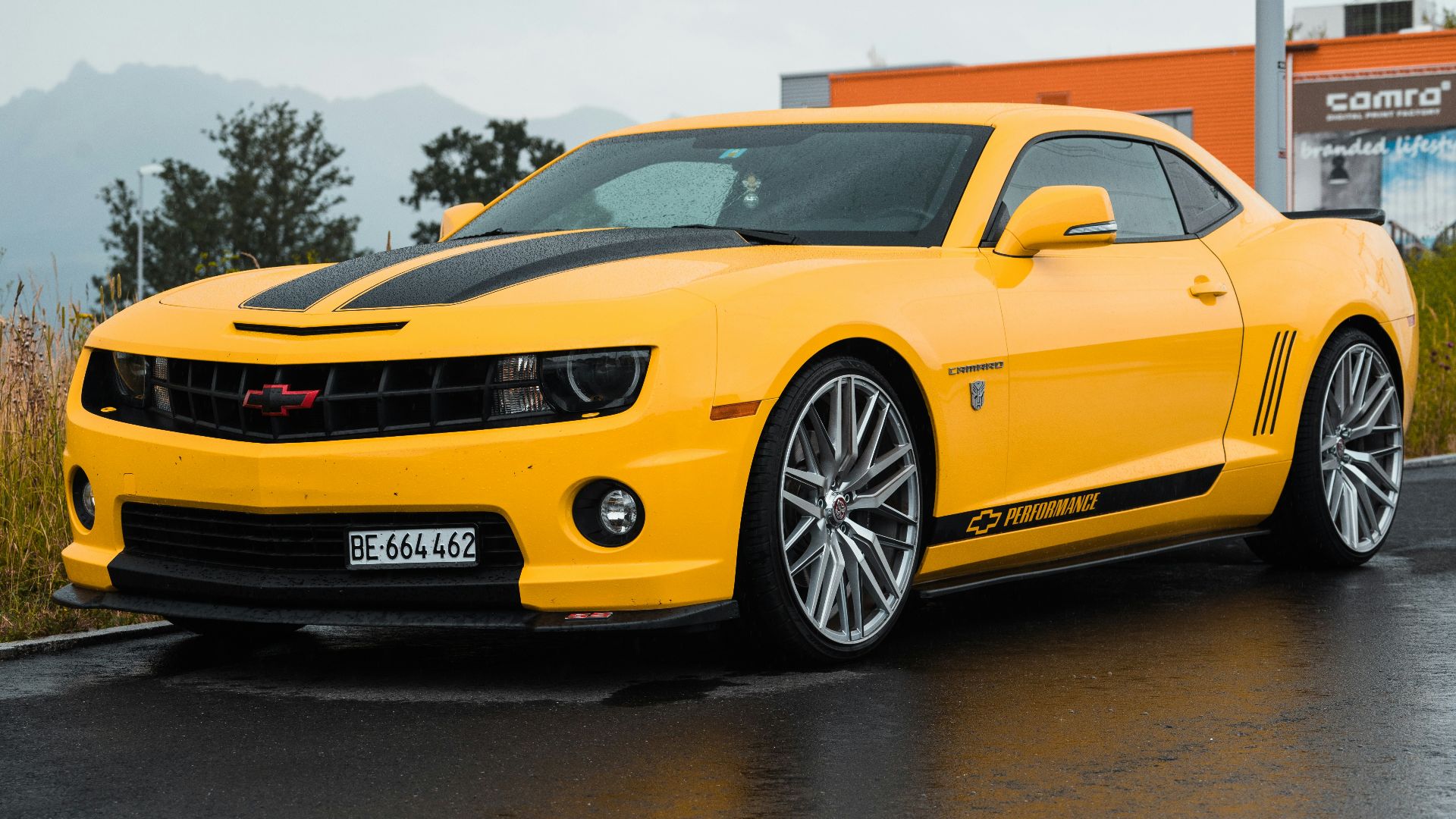 6. Chevrolet Camaro