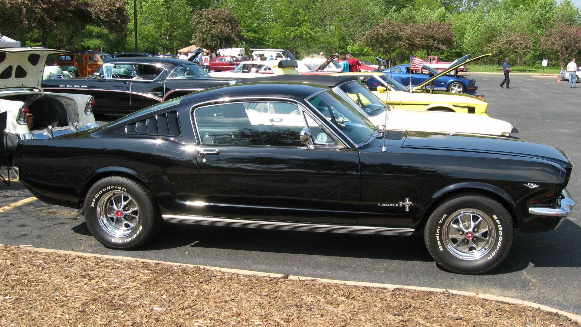 10. Ford Mustang (Fastback)