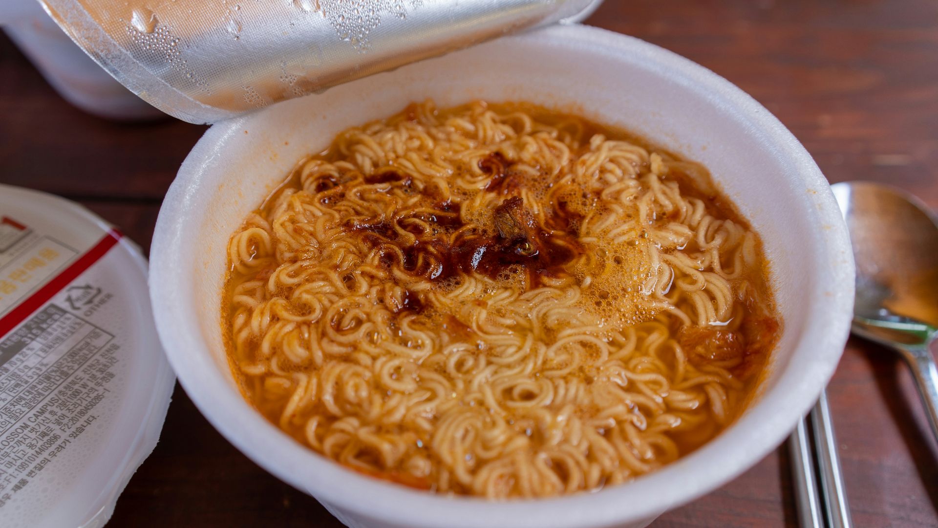 8. Ramen instantanés