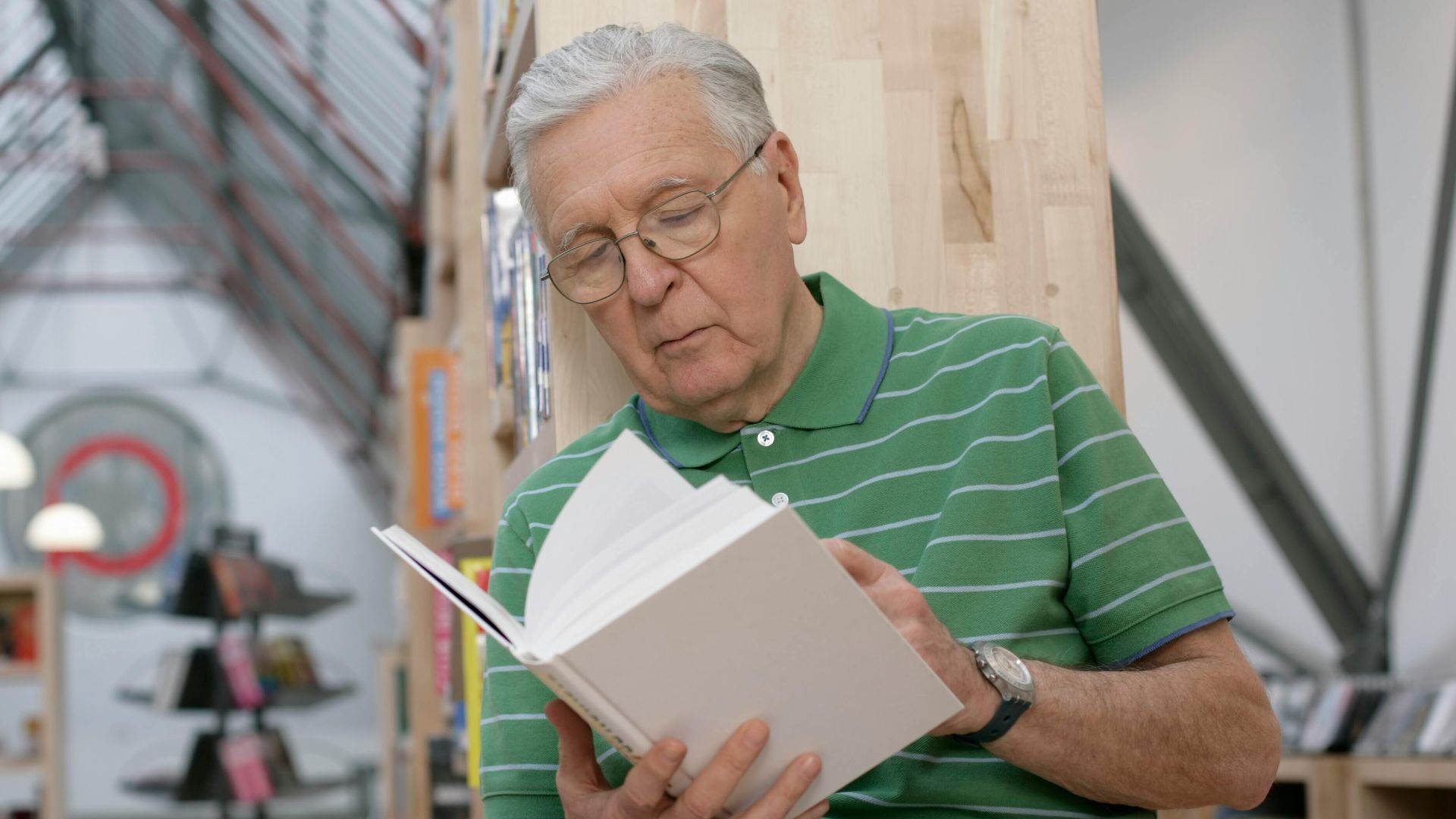 5. Besoin de lunettes de lecture