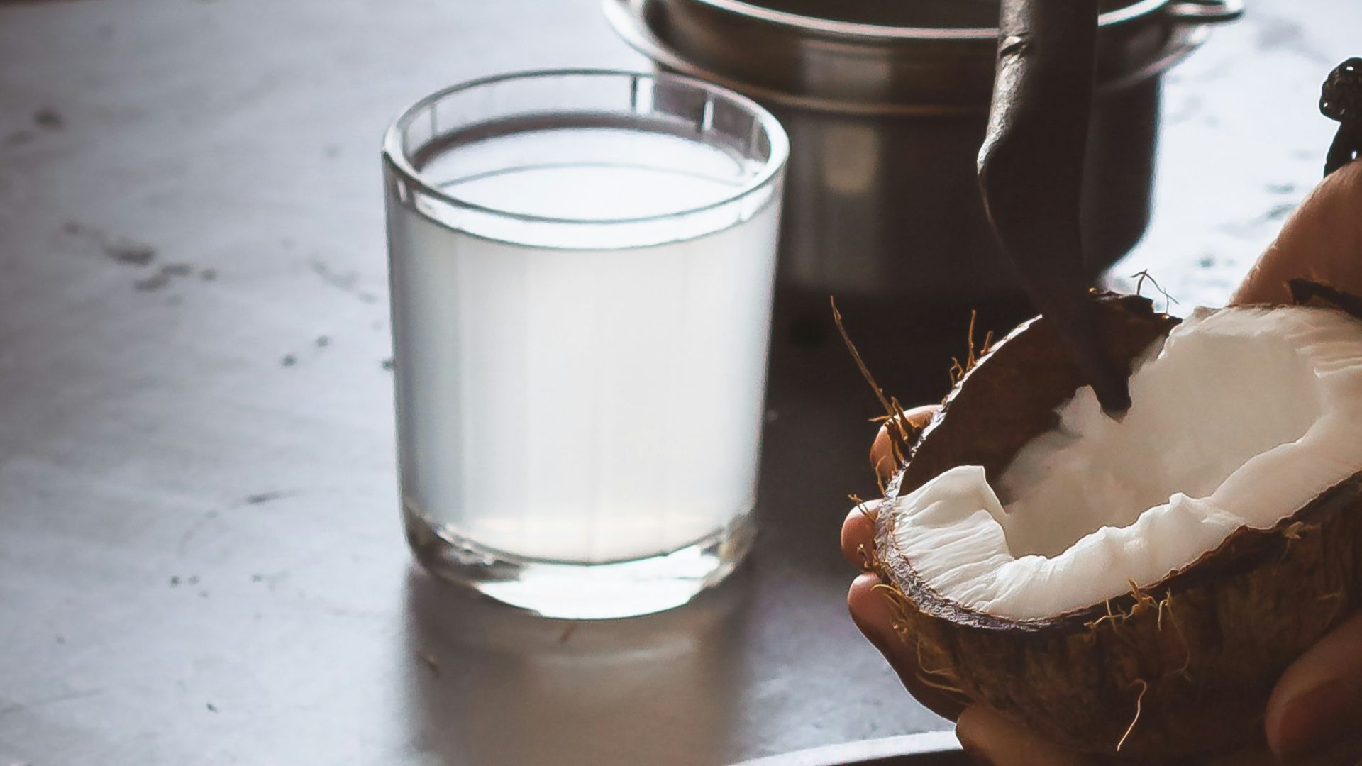 1. Eau de coco