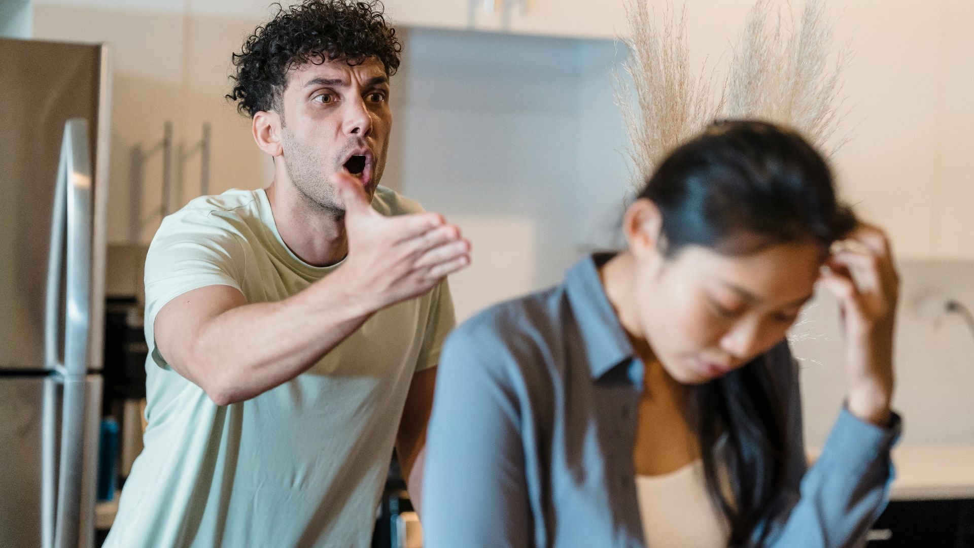 10 raisons courantes pour lesquelles les couples se séparent et 10 façons de sauver une relation qui bat de l’aile