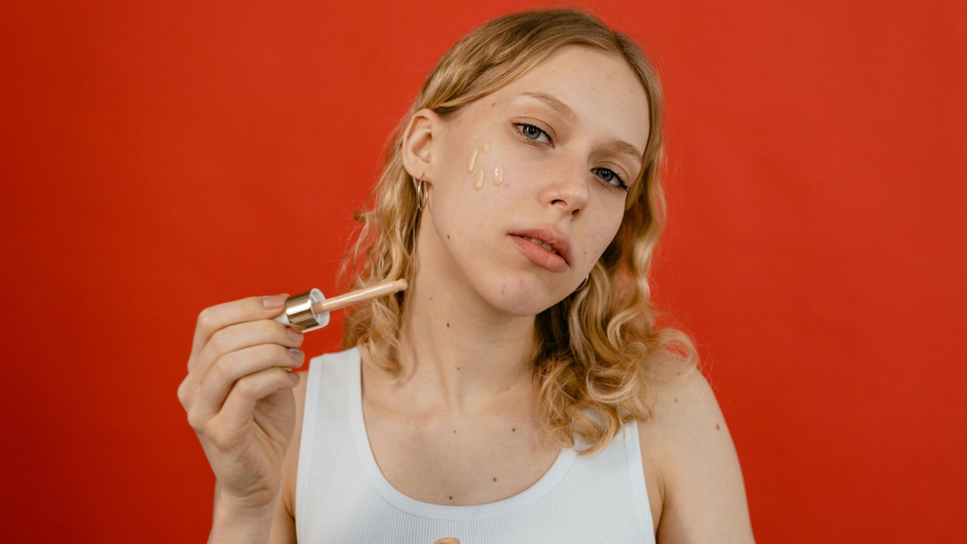 7. Adapter le fond de teint à votre cou