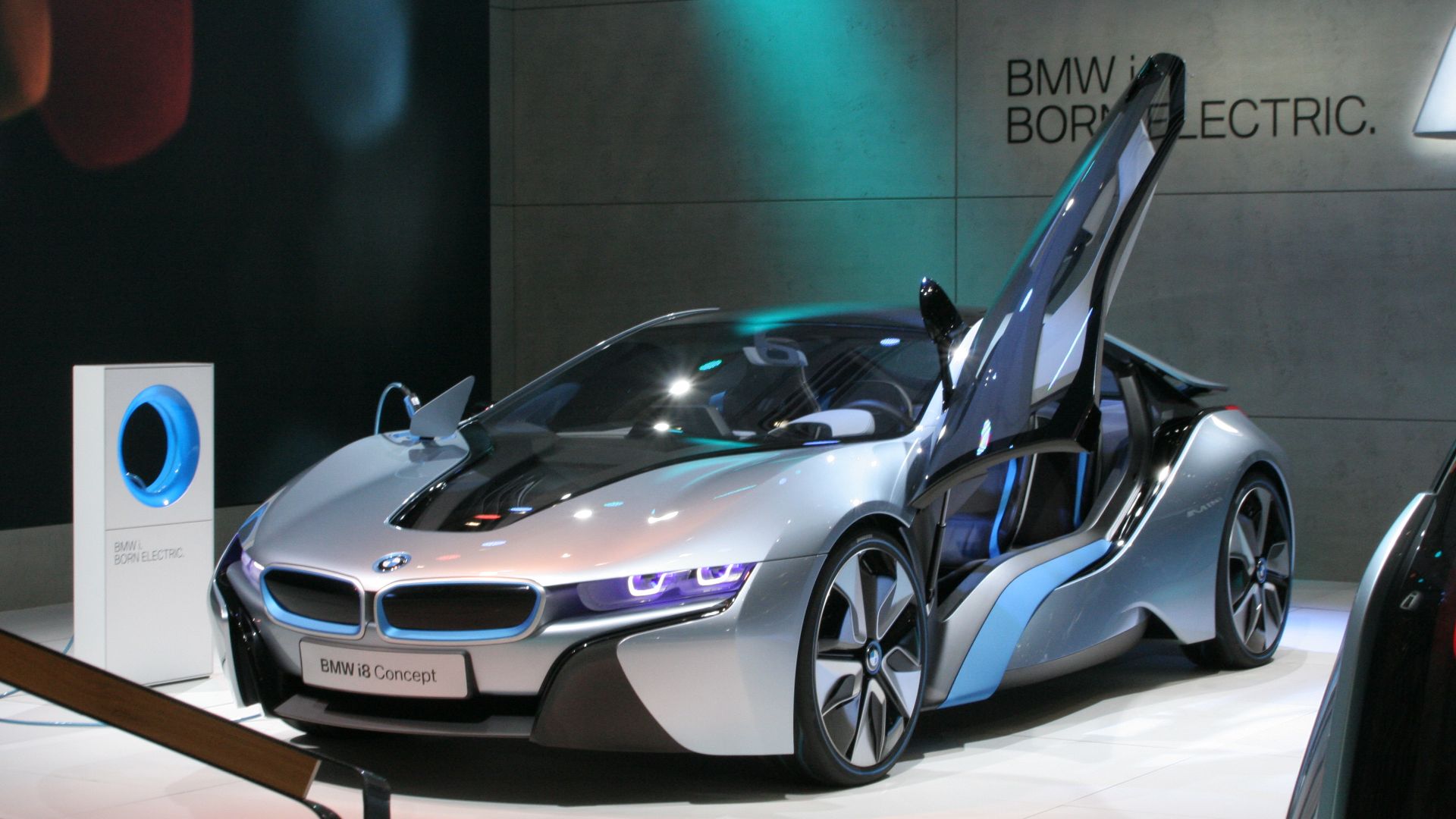 9. BMW