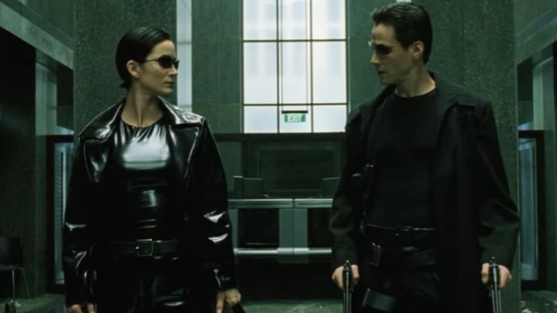 14. Trench Coats : La Matrice (1999)