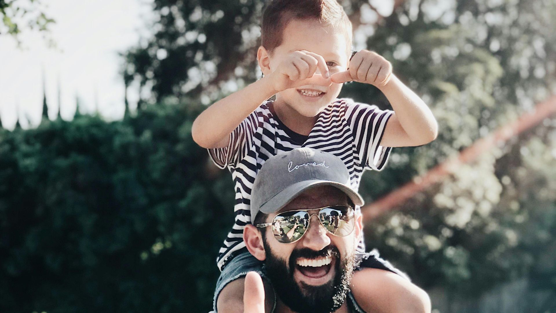 9. Aime être le centre d'attention de la famille