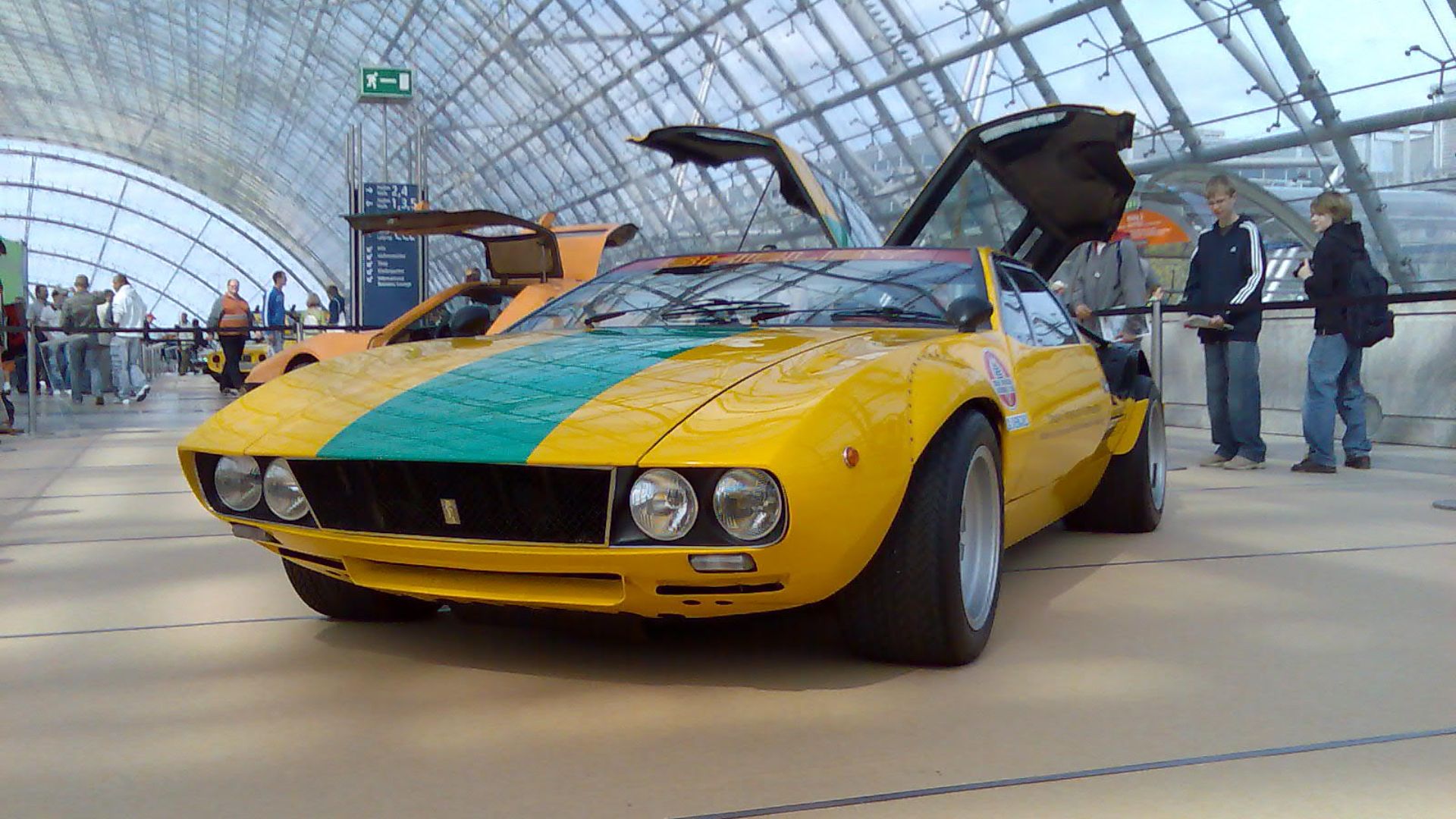 12. De Tomaso Mangusta