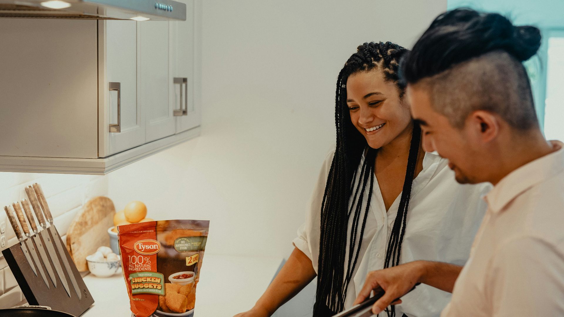 5. Aimez-vous essayer de nouveaux aliments ou vous en tenir à vos plats préférés ?