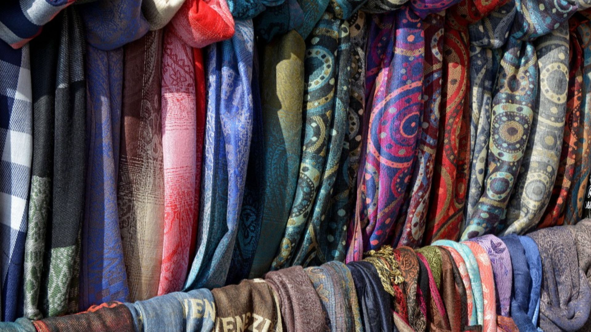 5. Écharpes super fines