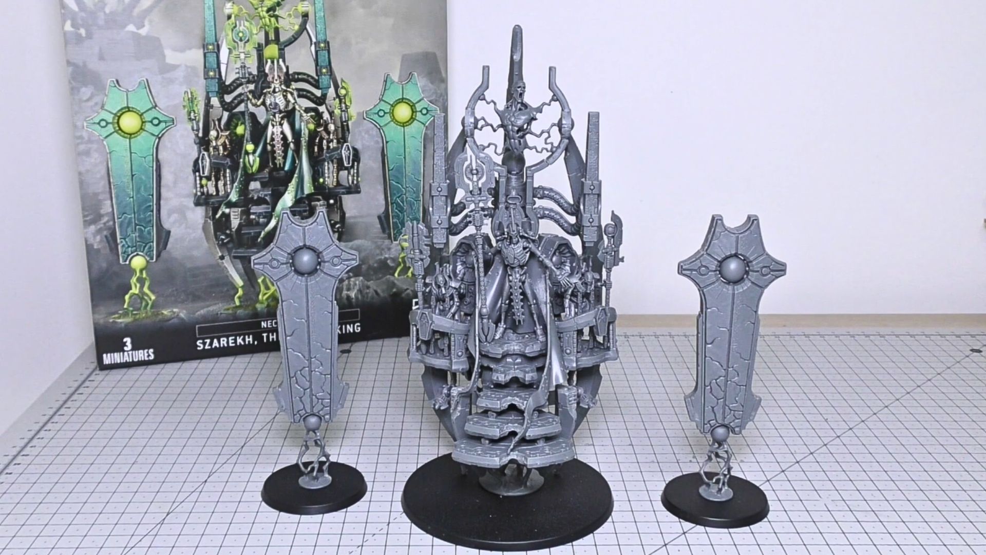 7. Roi silencieux Necron Szarekh