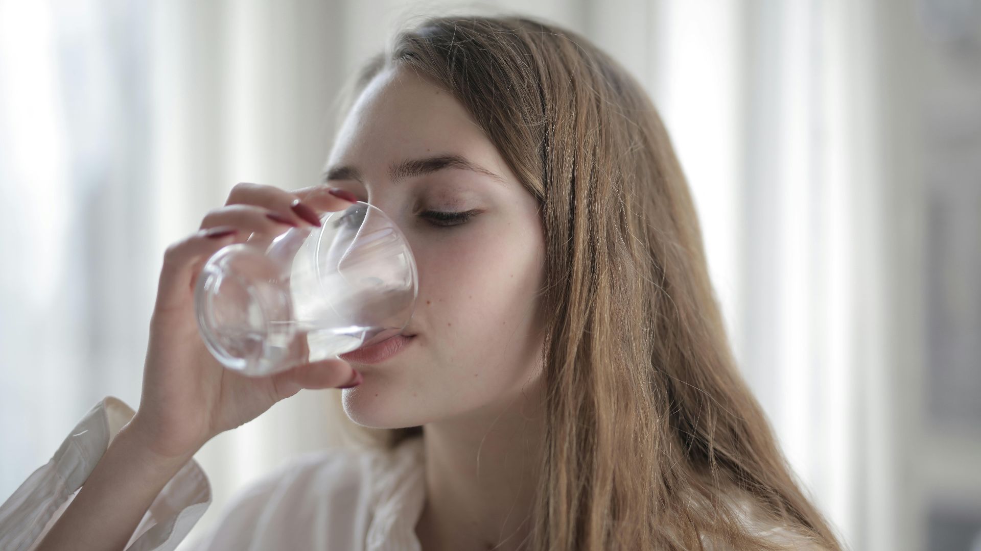 13. S'hydrater dès le réveil