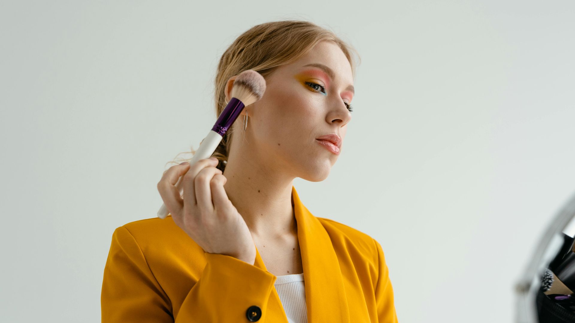 2. Maîtriser une routine de maquillage rapide