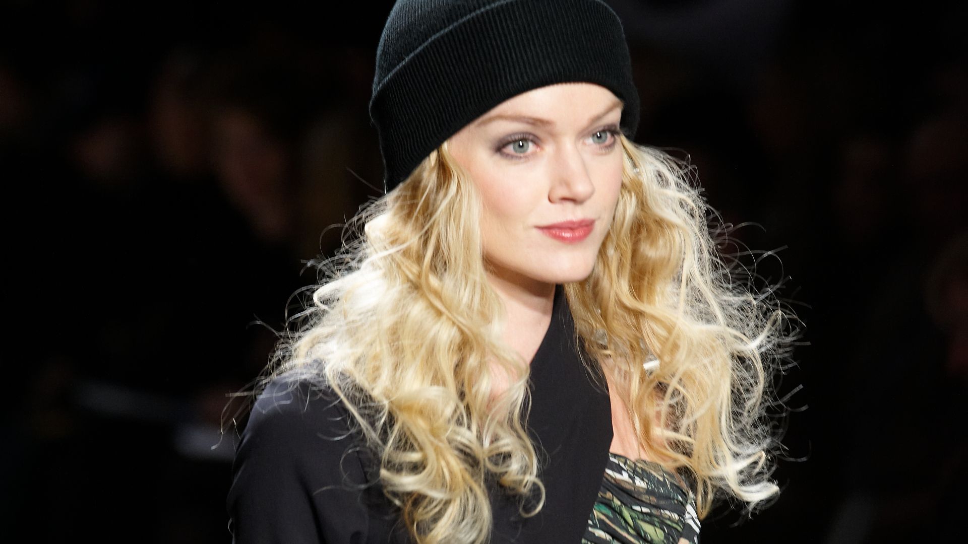 4. Lindsay Ellingson
