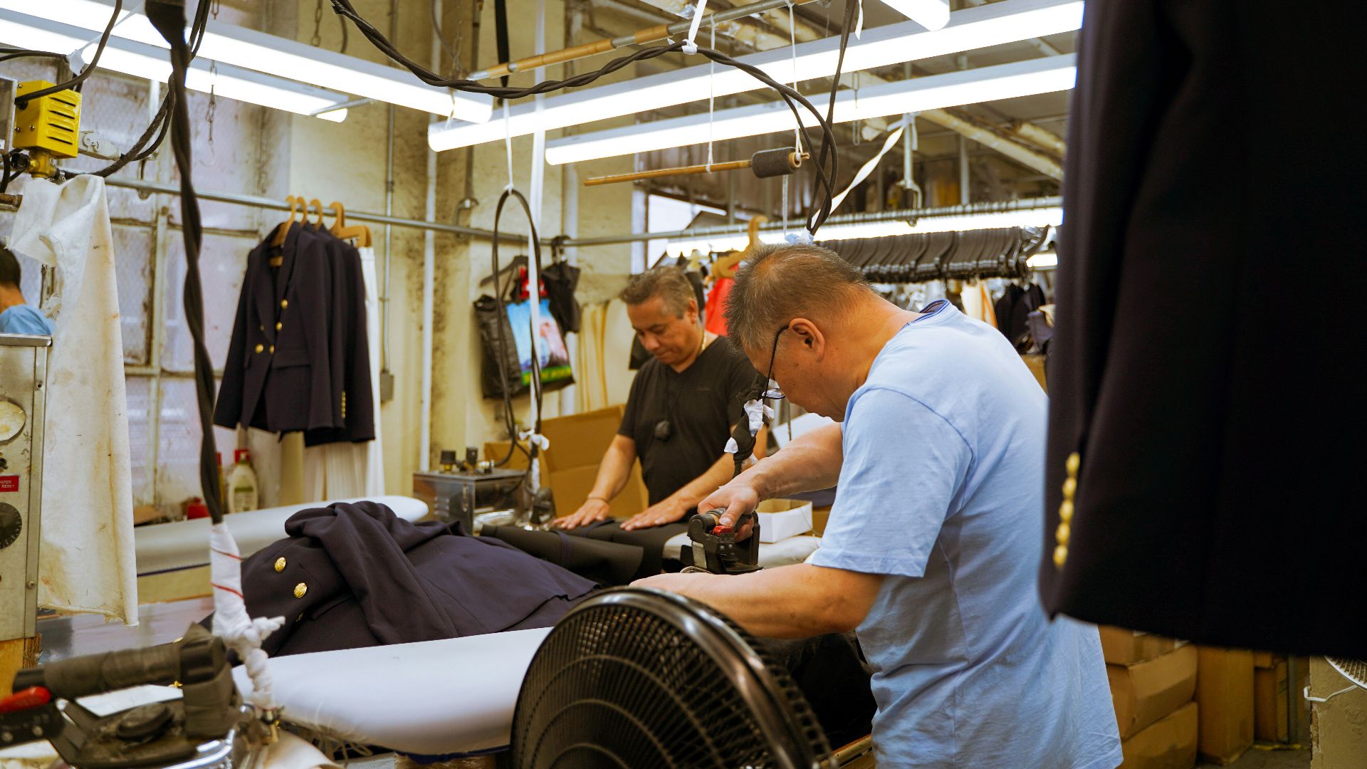 4. Il responsabilise les travailleurs