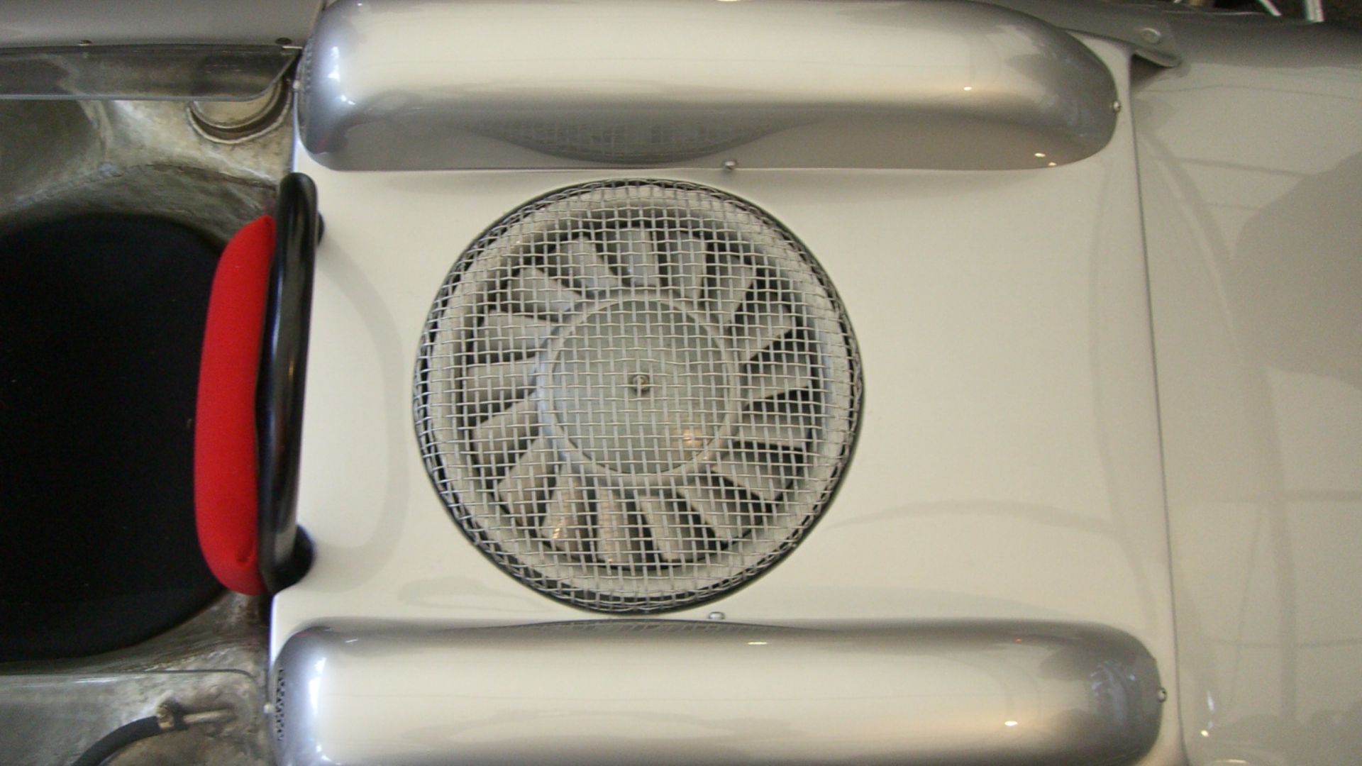 5. Ventilateur de radiateur cassé ou desserré