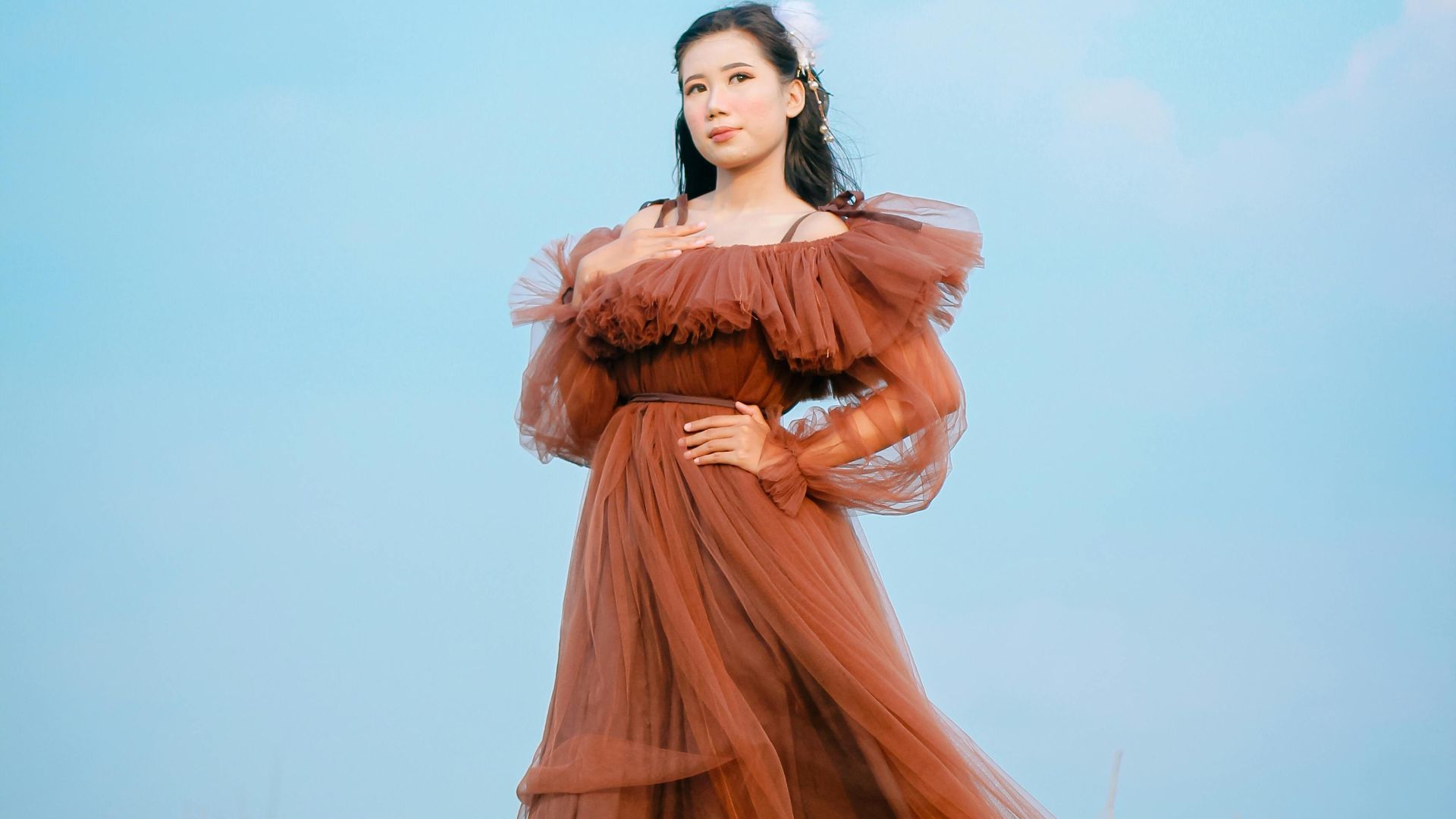 10. Frange flottante ou glands en excès