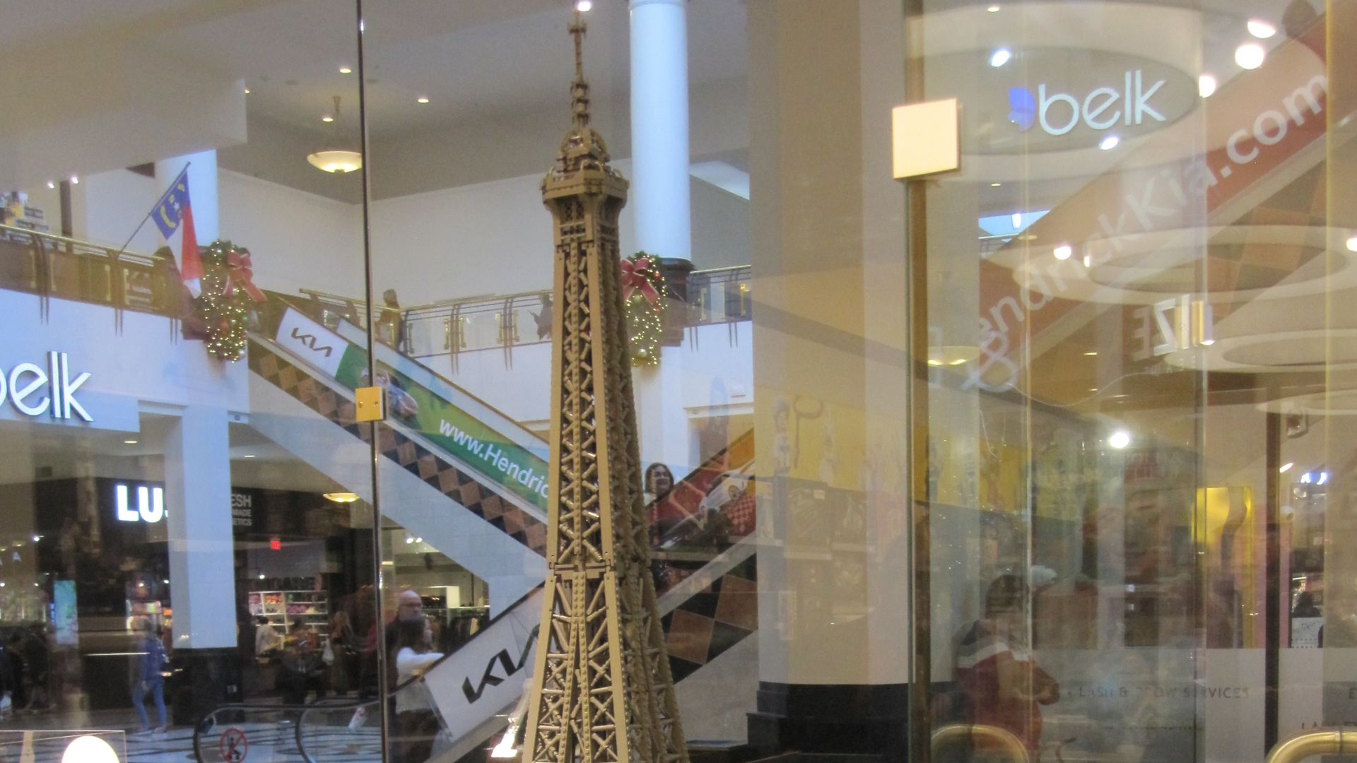 6. Tour Eiffel - $630 USD