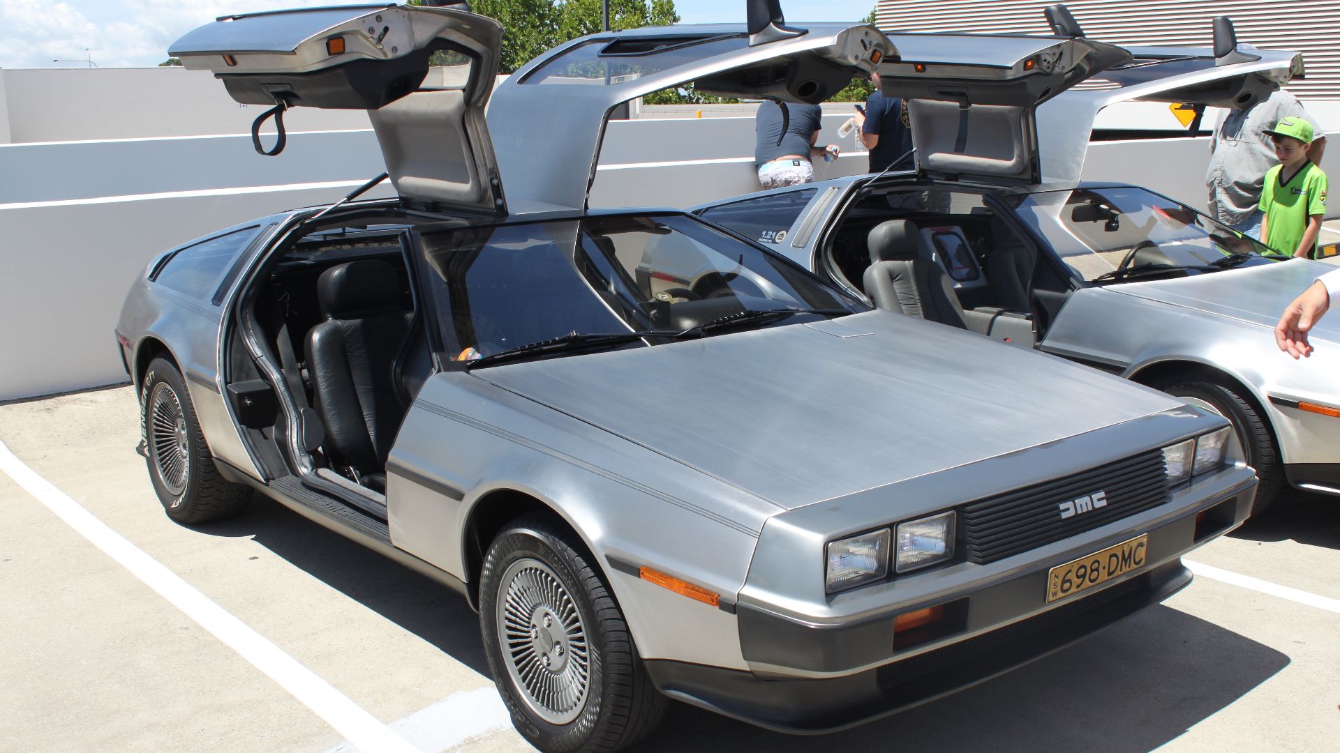 9. Delorean DMC-12 (1981)