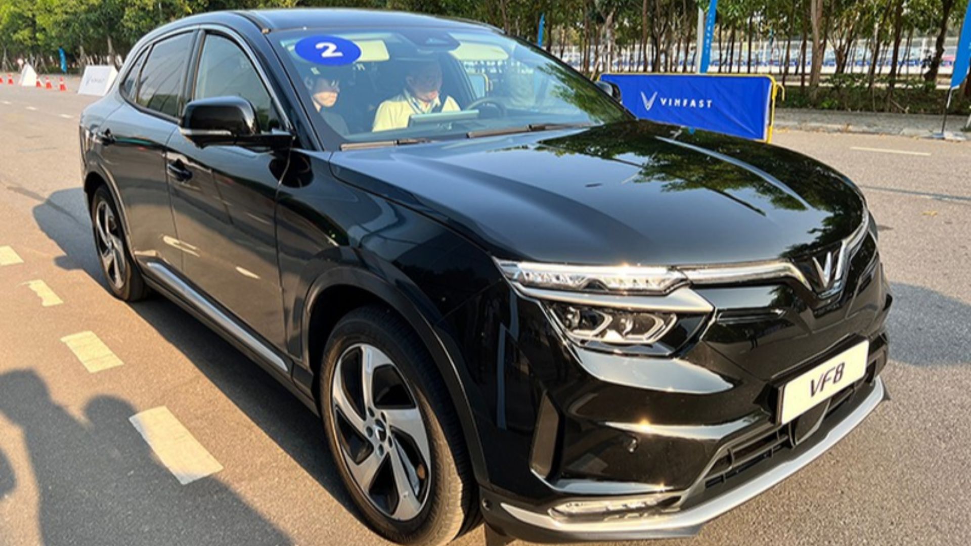 14. VinFast VF8 (2022)