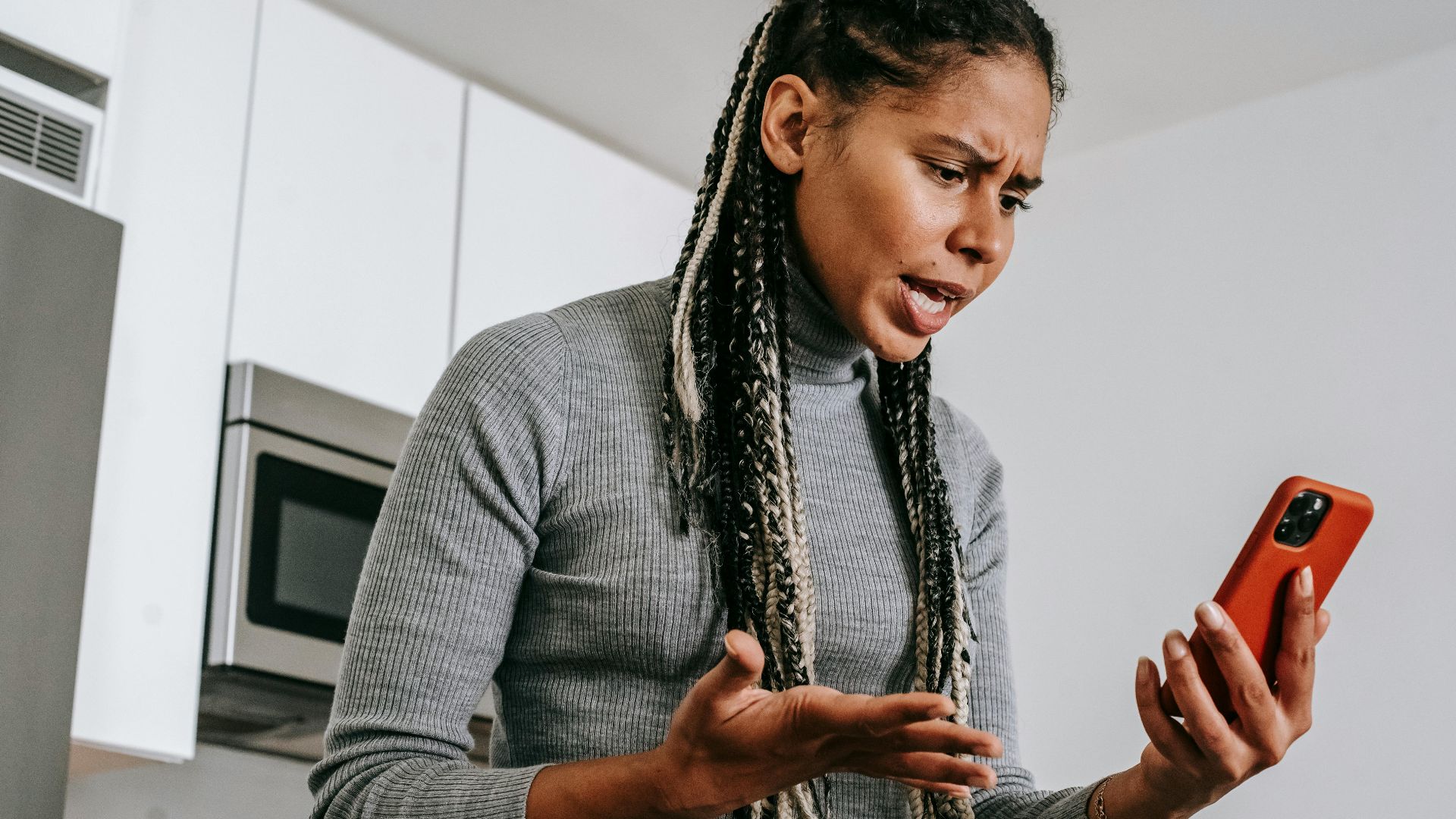 8. Une indignation motivée par l'engagement
