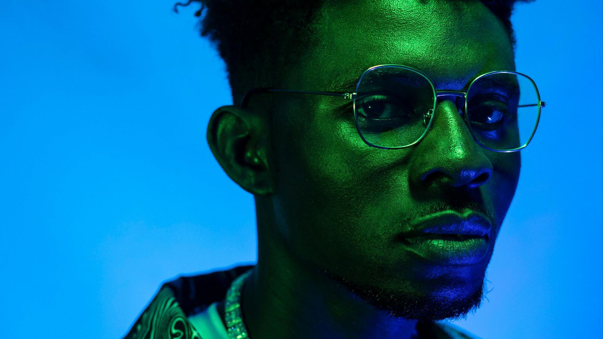 20 styles de lunettes qui prouvent que les lunettes peuvent avoir l’air cool