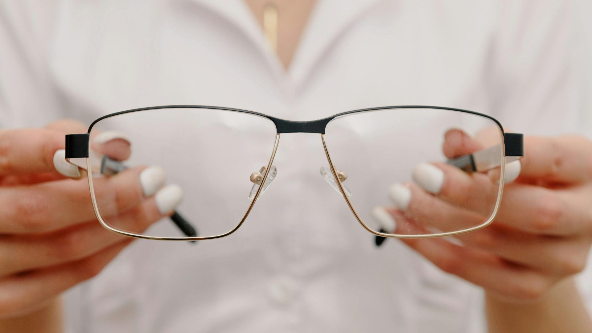 3. Cadres transparents