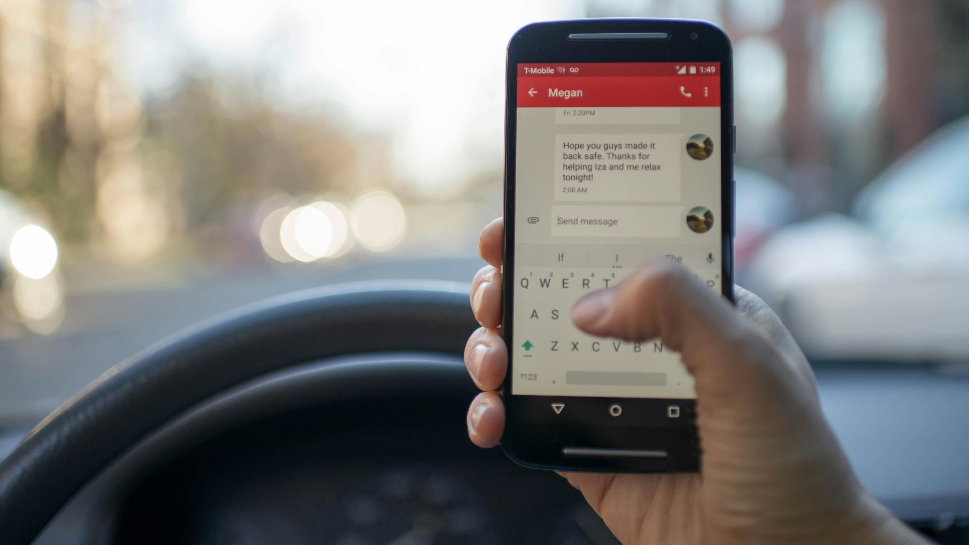 2. Vous envoyez des SMS au volant