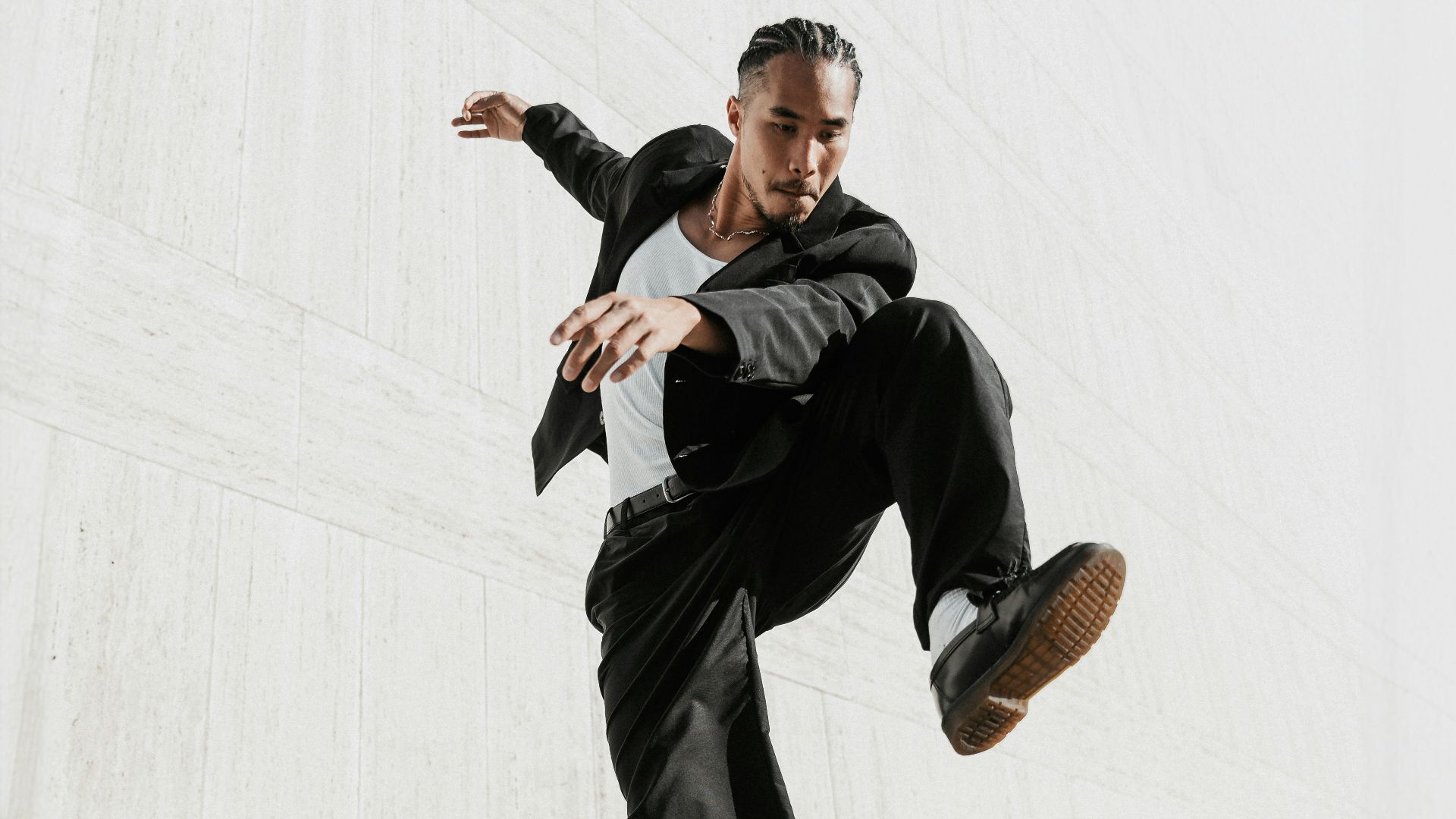 8. La danse