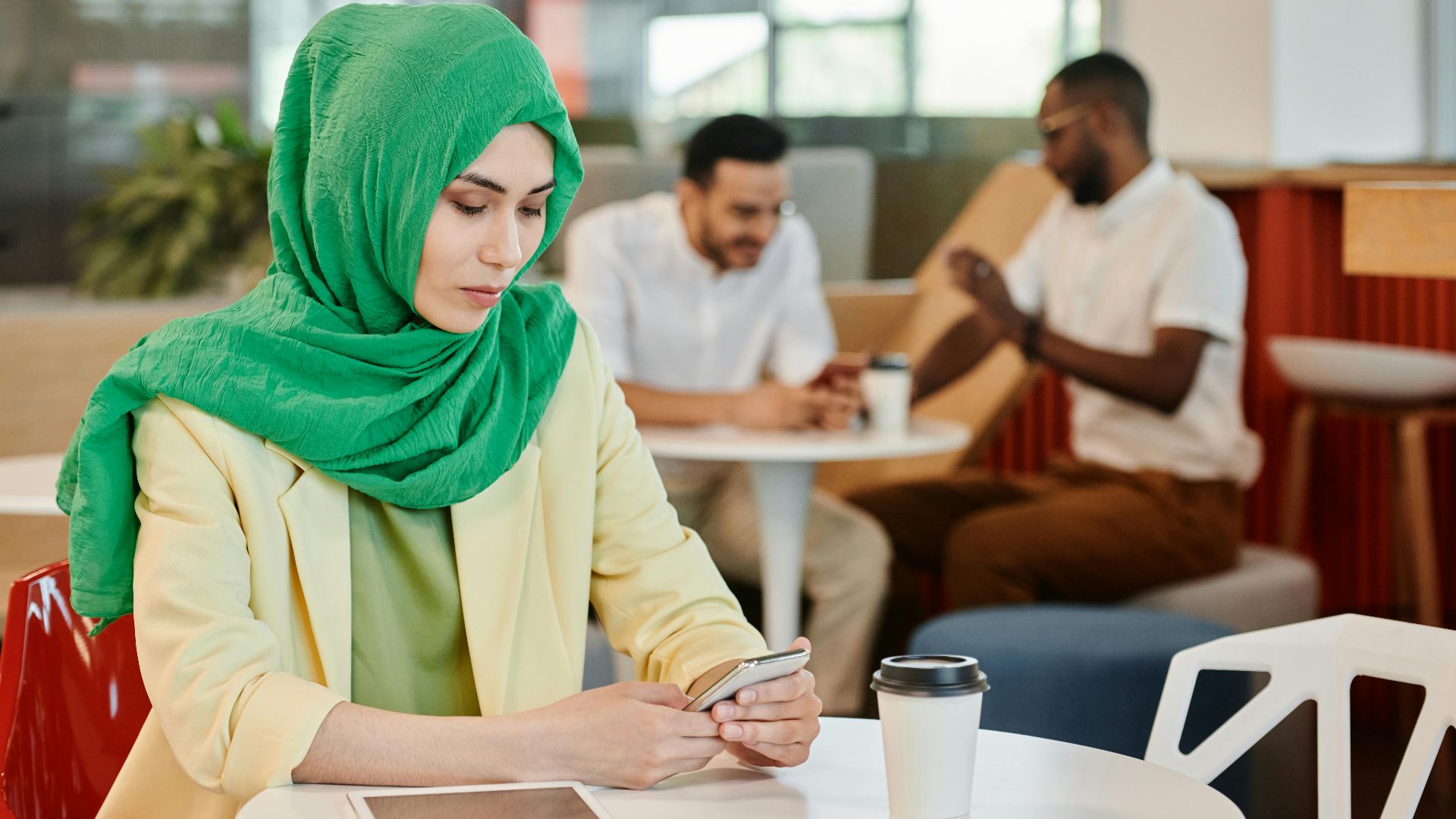 9. Les introvertis sont socialement maladroits