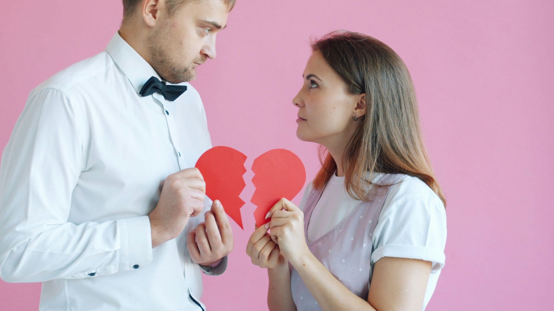 10 façons de réparer les relations brisées et 10 signes qu’il est temps de lâcher prise