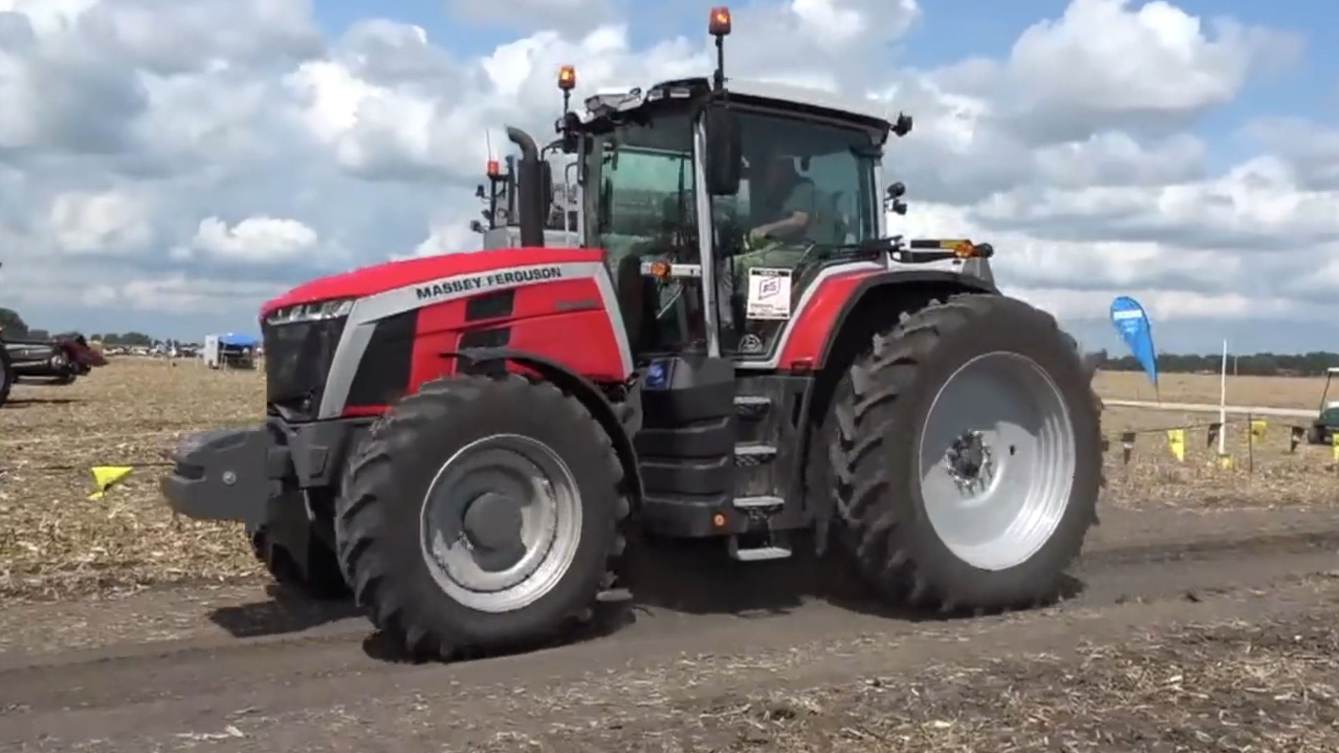2. Massey Ferguson 8S.265